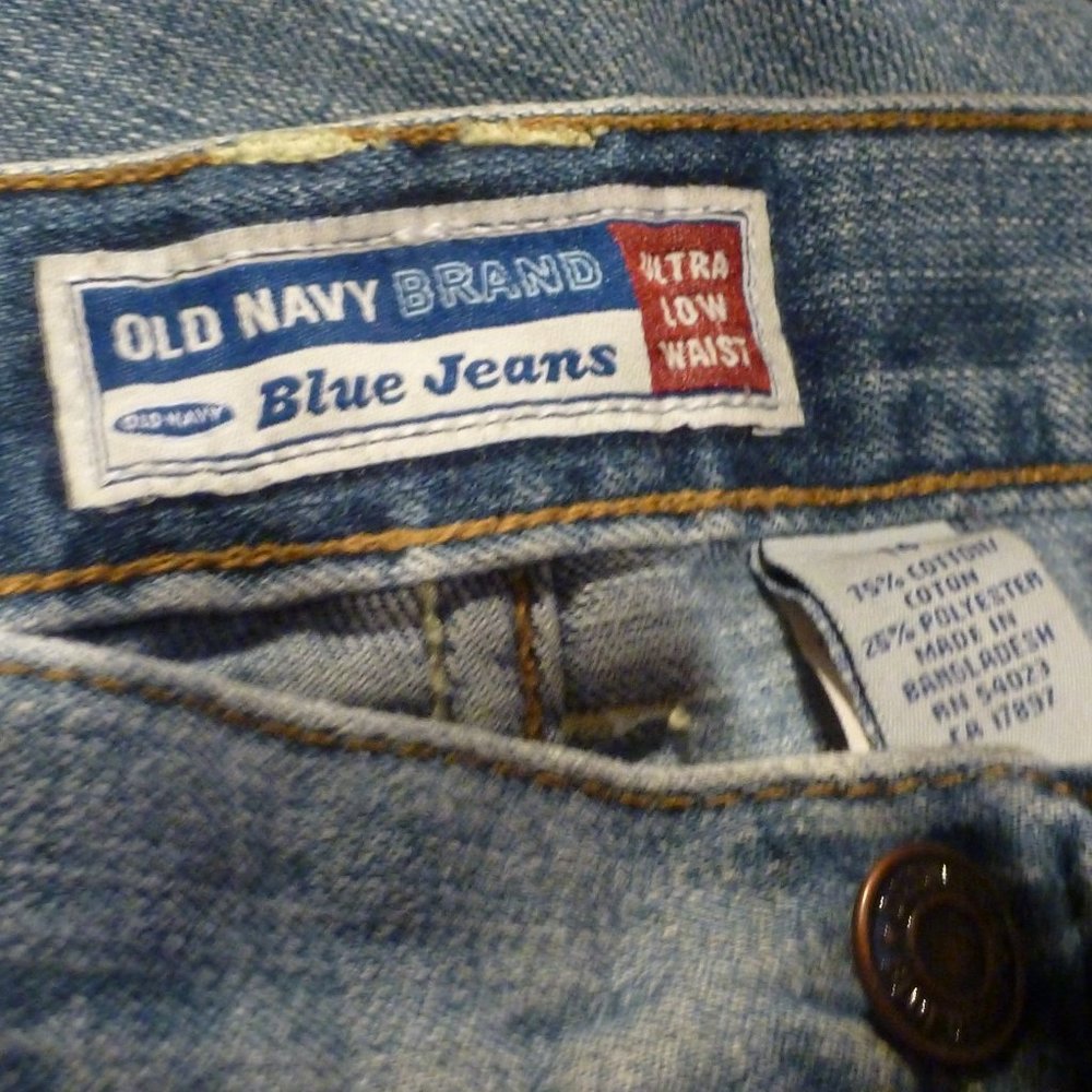 Ultra Low Waist Denim Blue Jeans Flare Leg  Front & Back Pocket  Sz 14